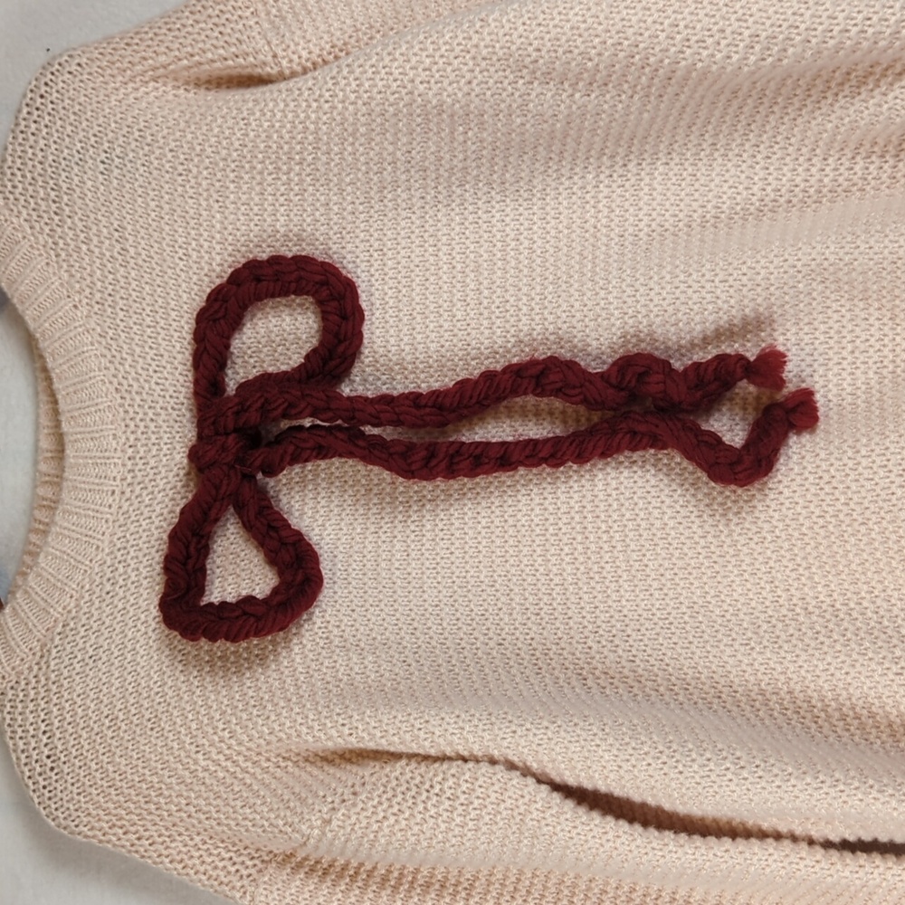 Listicle Beige Sweater with Burgundy Details - Picture 3 of 8